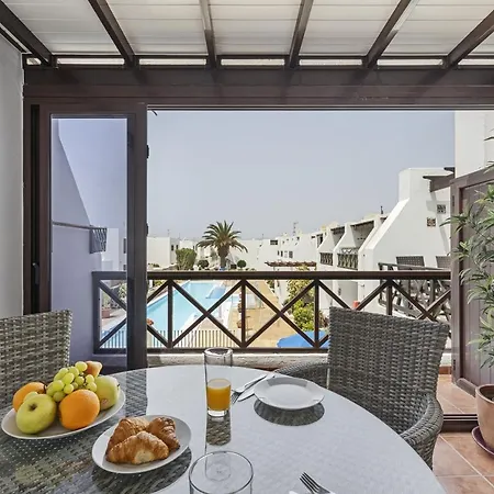 Διαμέρισμα Hola Arnage Pool View
