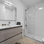 Hola Arnage Pool View Appartamento