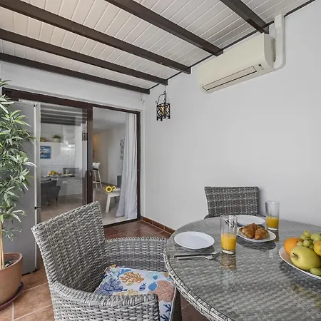 Hola Arnage Pool View Apartament Puerto del Carmen (Lanzarote)