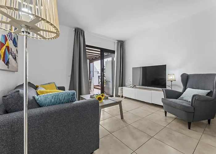 Hola Arnage Pool View Apartmán Puerto del Carmen (Lanzarote)