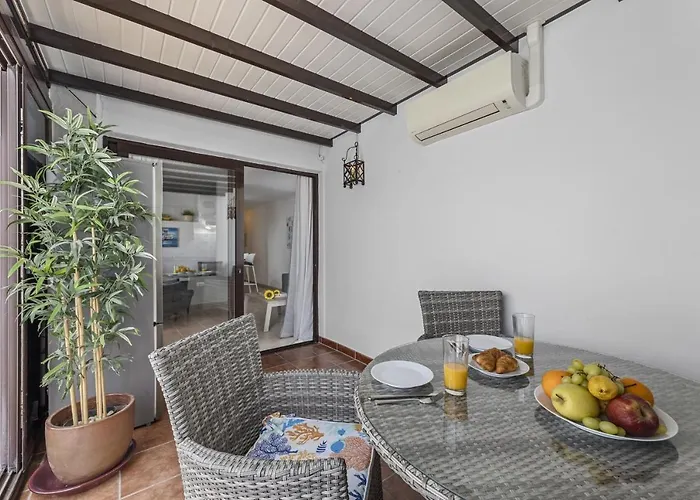 Hola Arnage Pool View Apartmán Puerto del Carmen (Lanzarote)